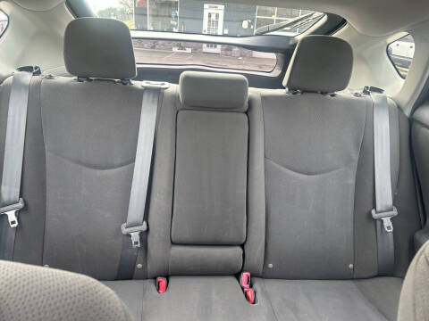 2011 Toyota Prius Two