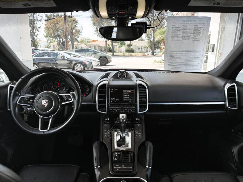 2016 Porsche Cayenne
