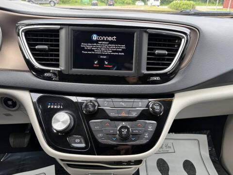 2018 Chrysler Pacifica Touring L