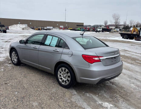 2013 Chrysler 200 LX