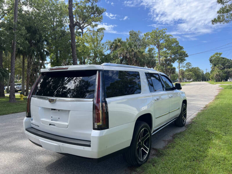 2020 Cadillac Escalade ESV Premium Luxury