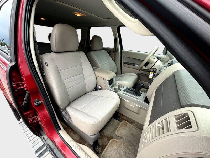 2010 Ford Escape XLT