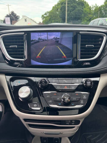 2020 Chrysler Pacifica Limited