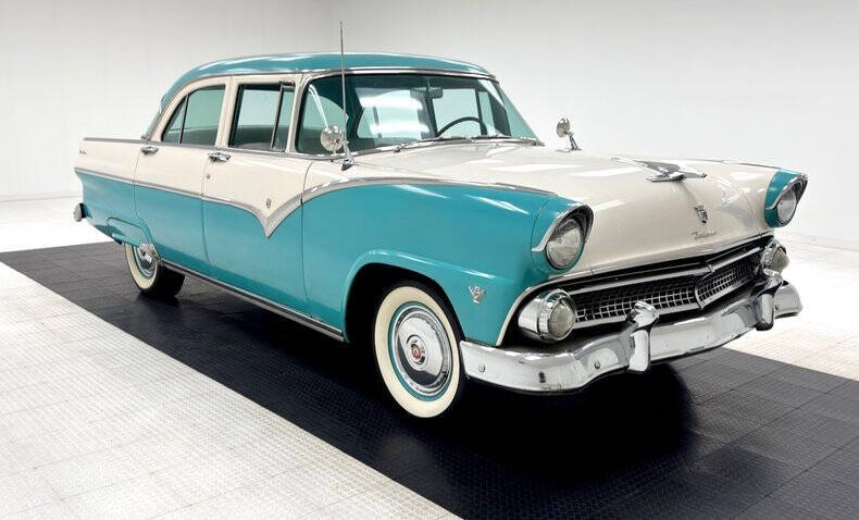 1955 Ford Fairlane