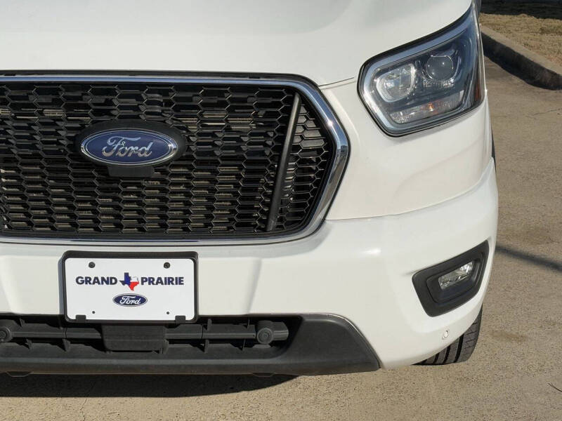 2023 Ford Transit 350 XLT