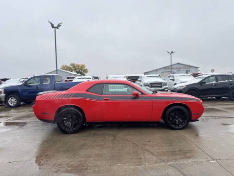 2014 Dodge Challenger SXT Plus