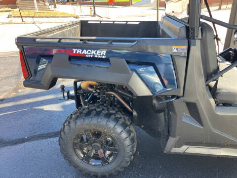 2023 Tracker 800 SX LE EPS