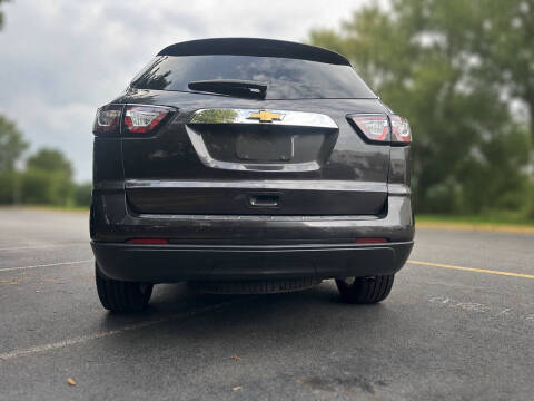 2017 Chevrolet Traverse LT