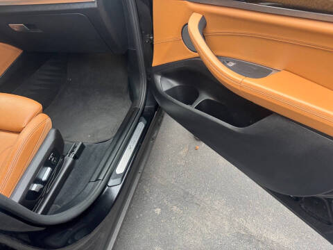 2021 BMW X4 xDrive30i