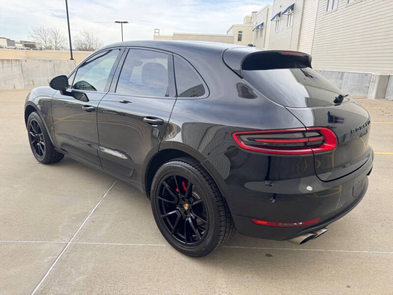 2016 Porsche Macan S