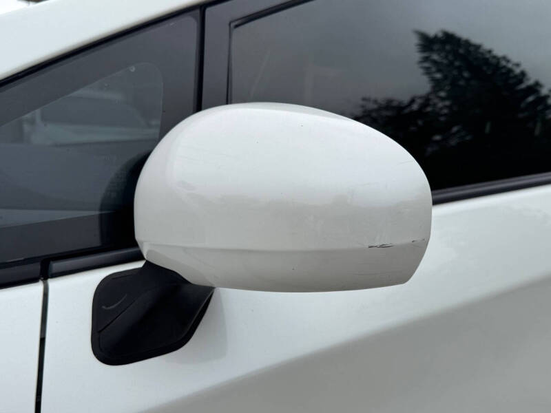 2012 Toyota Prius One