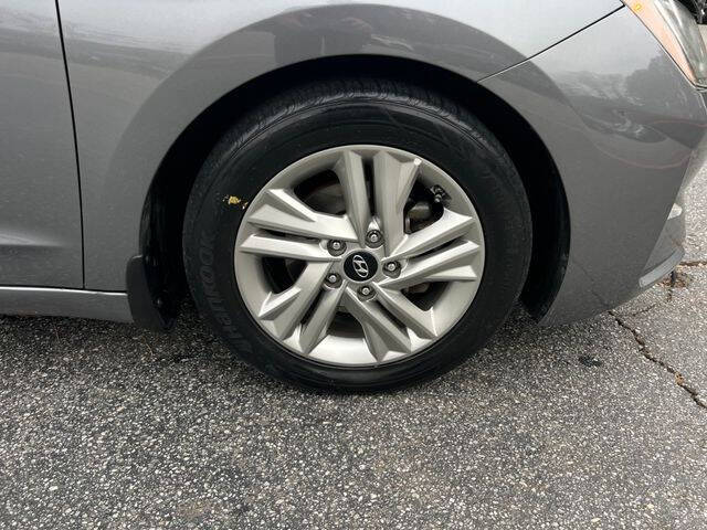 2019 Hyundai Elantra