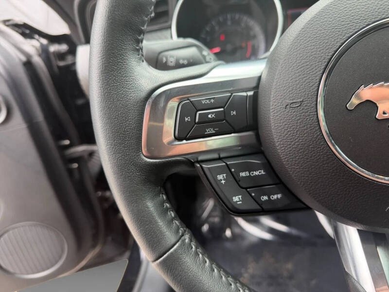 2021 Ford Mustang