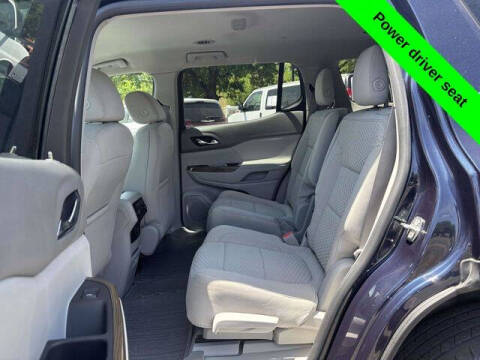 2017 GMC Acadia SLE-2