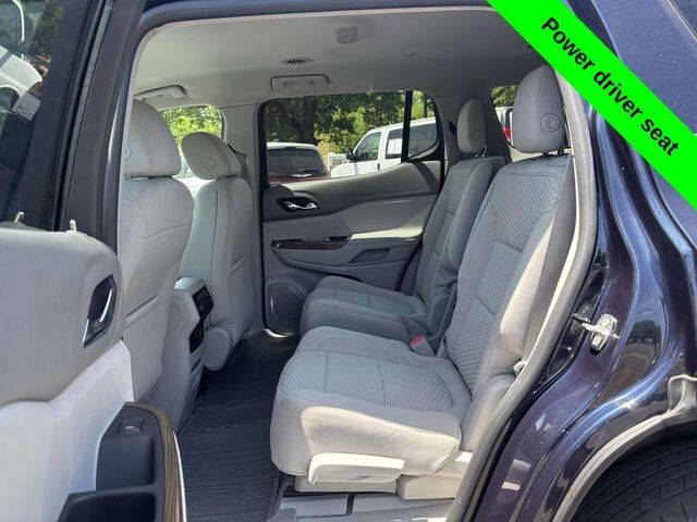 2017 GMC Acadia SLE-2