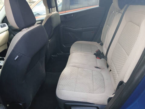 2022 Ford Escape SE