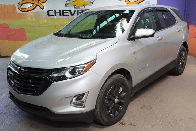 Used 2020 Chevrolet Equinox LT with VIN 2GNAXKEV9L6217372 for sale in Grand Ledge, MI
