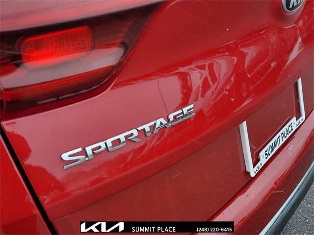 2022 Kia Sportage LX