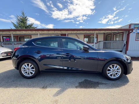 2016 Mazda MAZDA3 i Sport