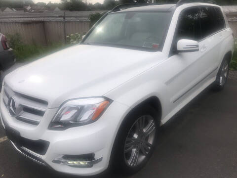 2013 Mercedes-Benz GLK for sale at BEACH AUTO GROUP LLC in Bunnell FL