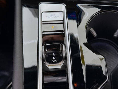 2024 Volkswagen Atlas Cross Sport SE 4Motion