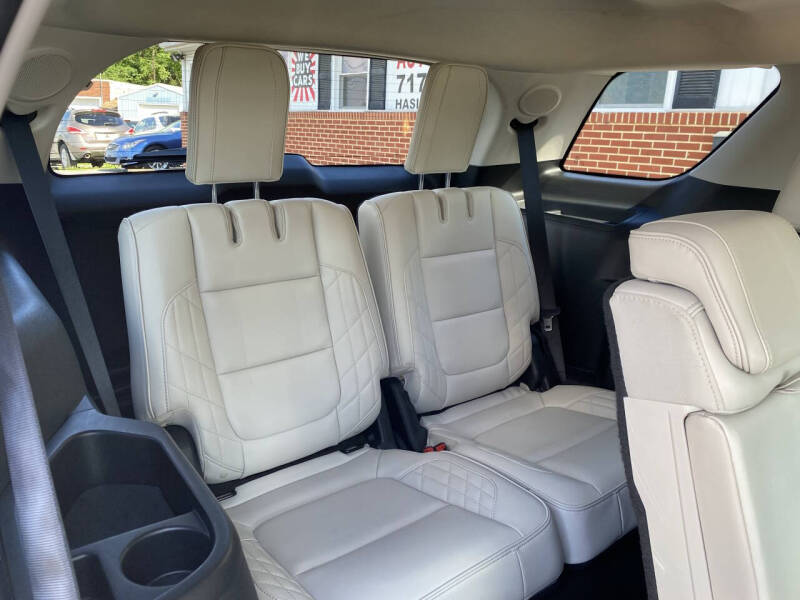 2017 Ford Explorer Platinum