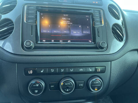 2017 Volkswagen Tiguan 2.0T SEL 4Motion