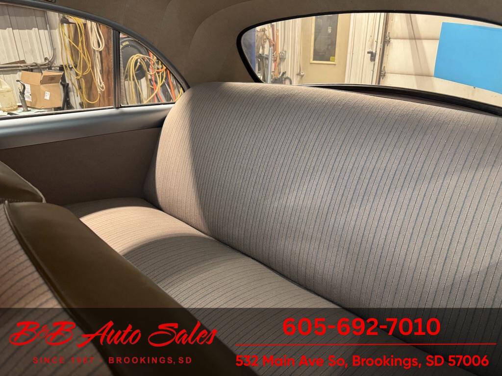 1950 Ford Deluxe 5
