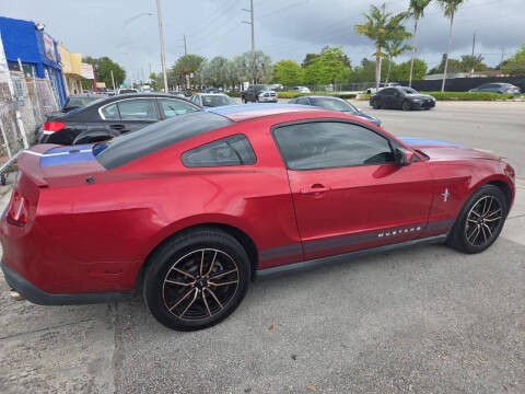 2010 Ford Mustang V6