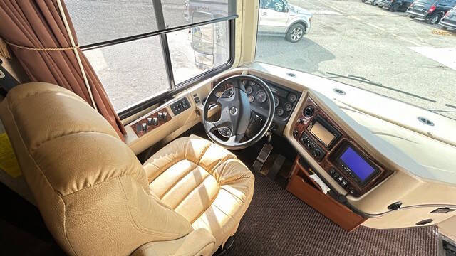 2013 Freightliner XCM Chassis