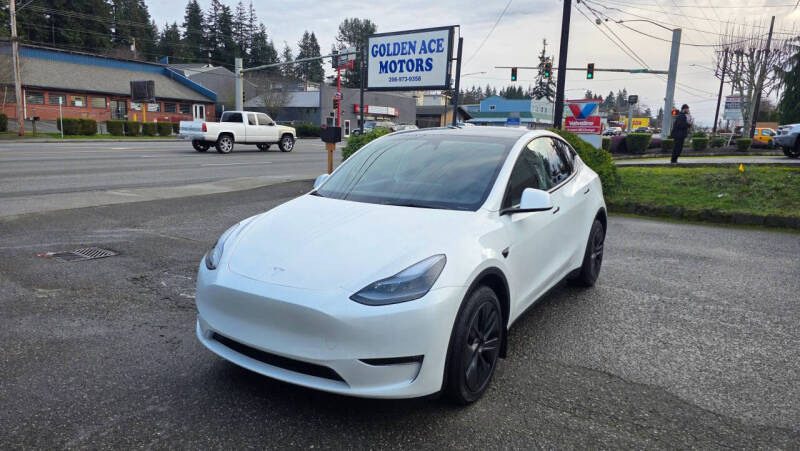 2024 Tesla Model Y Long Range