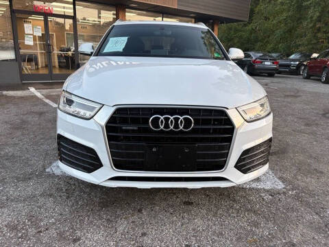 2018 Audi Q3 2.0T quattro Premium Plus