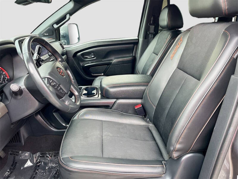 2024 Nissan Titan XD