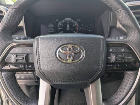 2023 Toyota Sequoia SR5