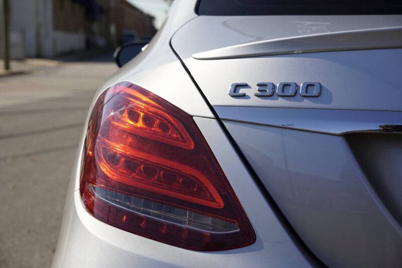2018 Mercedes-Benz C-Class C 300