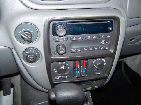 2004 Chevrolet TrailBlazer LS