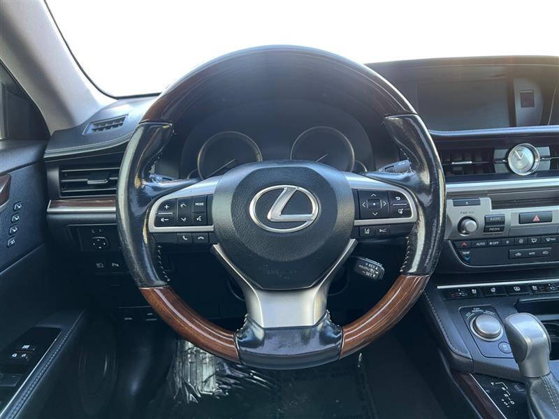 2016 Lexus ES 350