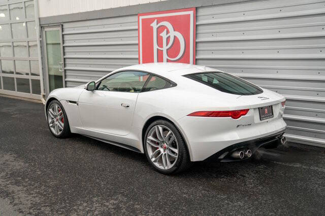 2015 Jaguar F-TYPE 39