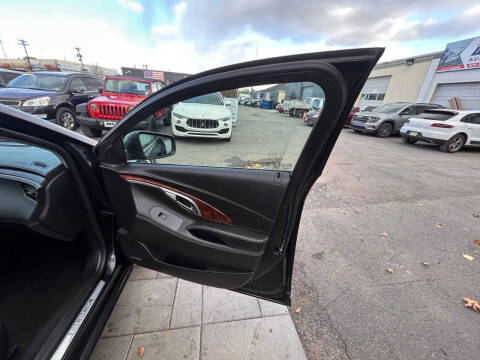 2011 Buick LaCrosse CXS