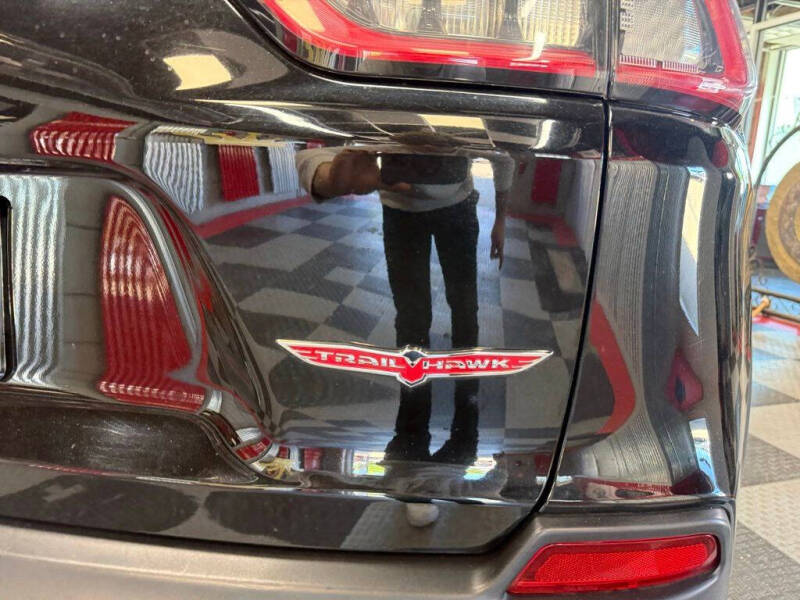 2019 Jeep Cherokee Trailhawk
