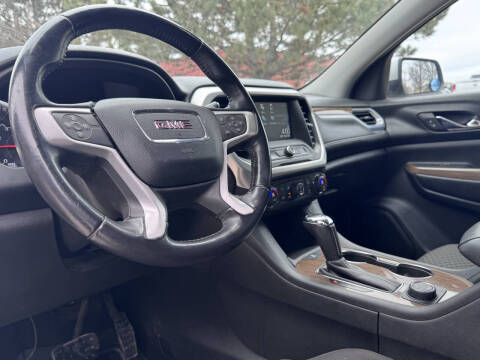 2017 GMC Acadia SLE-1