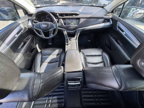 2018 Cadillac XT5 Luxury