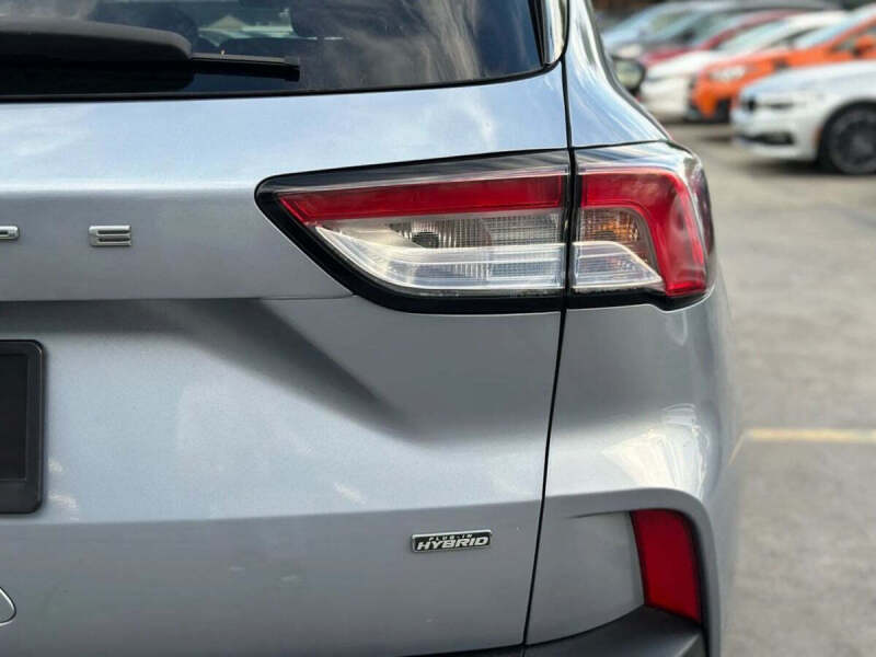 2022 Ford Escape Plug-In Hybrid SE