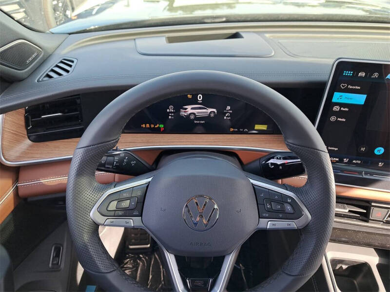 2026 Volkswagen Tiguan SEL R-Line Turbo 4Motion