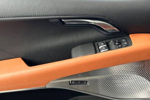 2025 Lotus Emira V6 Base