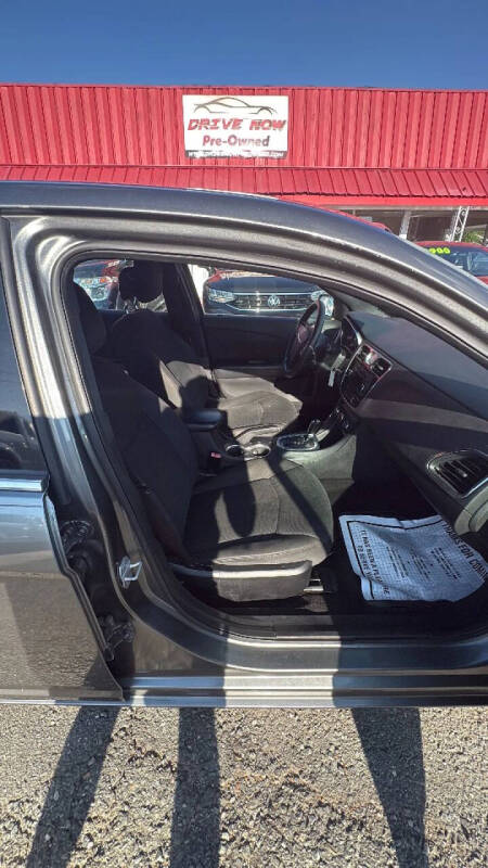 2012 Chrysler 200 LX