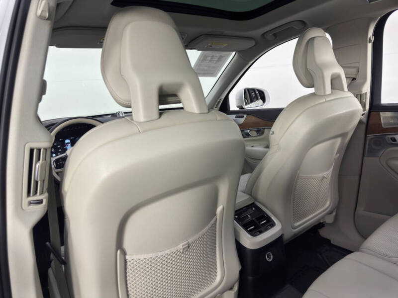 2017 Volvo XC90 T8 eAWD Inscription