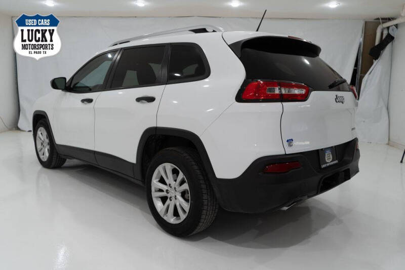 2015 Jeep Cherokee Sport