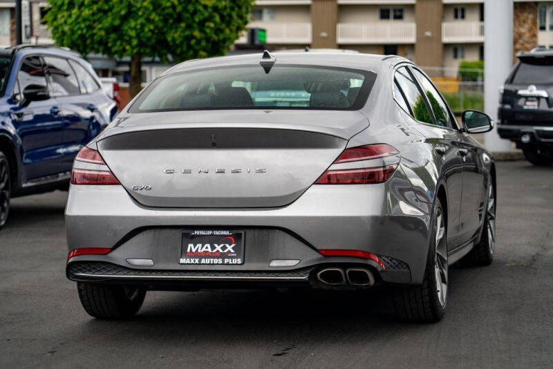 2022 Genesis G70