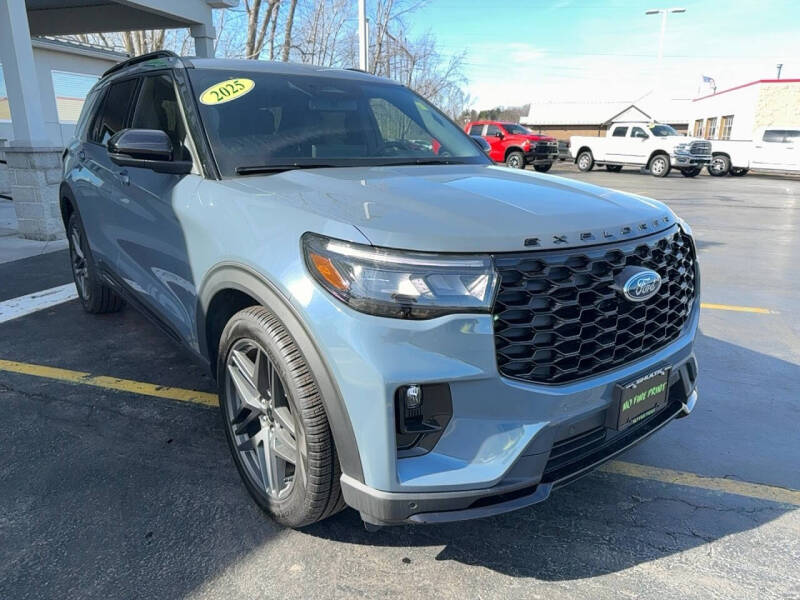 2025 Ford Explorer ST